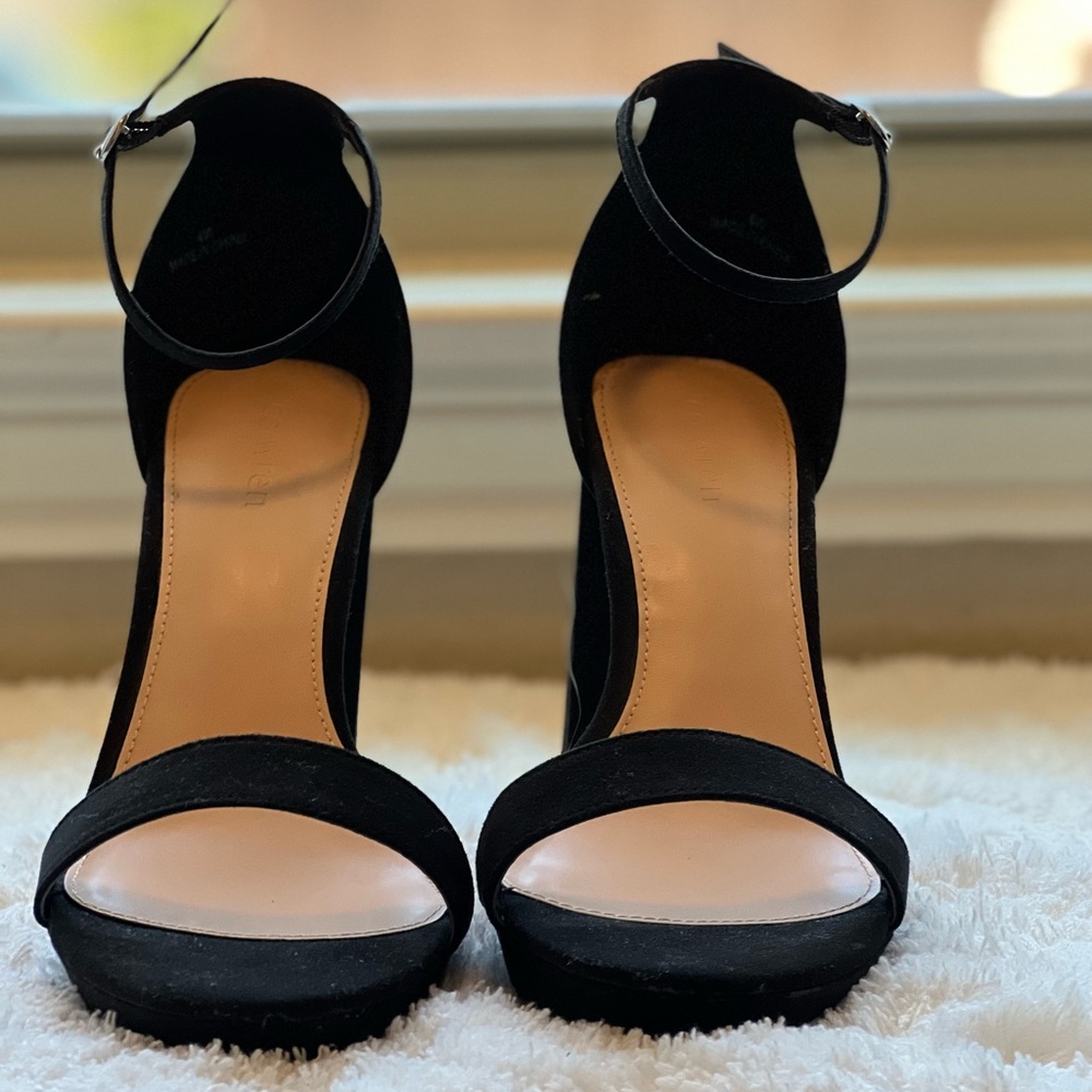 Black Single Strap Wide Fit Heels